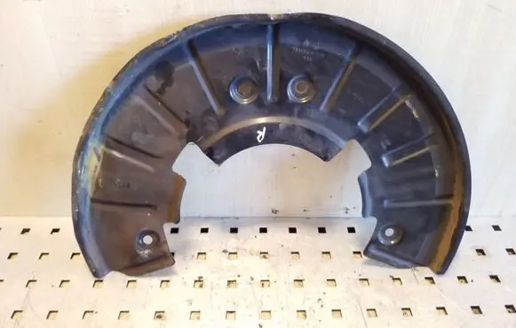 Volkswagen Touareg II Front brake disc dust cover plate 