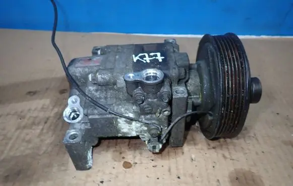 Mazda 3 I Air conditioning (A/C) compressor (pump) H12A1AG4DY