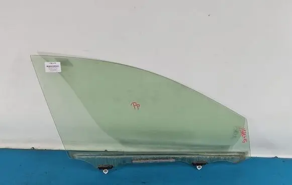Toyota RAV 4 (XA40) Front door window glass four-door IMPRK1562415
