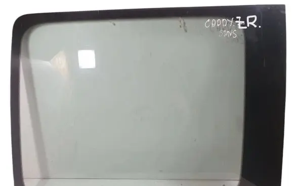 Volkswagen Caddy Rear windscreen/windshield window 43R001583 E000231 DOT682M3232AS2