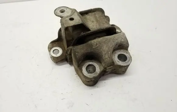 Fiat Punto (199) Engine mount bracket