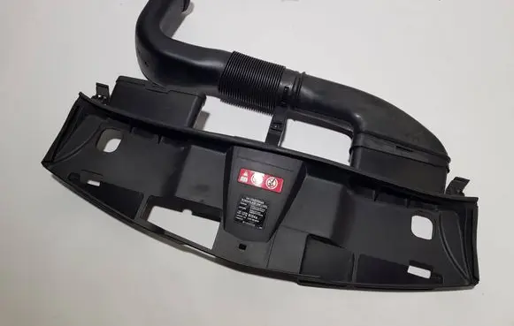 Mercedes-Benz E W212 Engine bonnet/hood lock trim molding 2125000255GG A2125000255