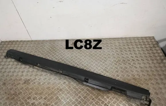 Volkswagen PASSAT CC Sill 