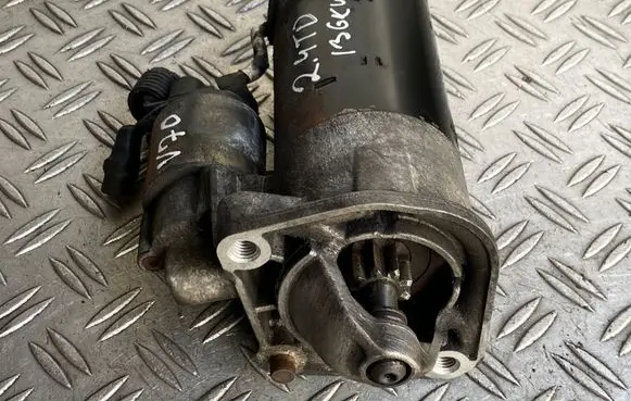 Volvo V70 Starter motor 0001109252