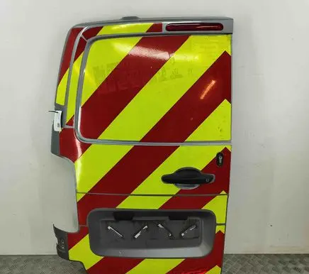 Opel Vivaro Rear door 9811895180