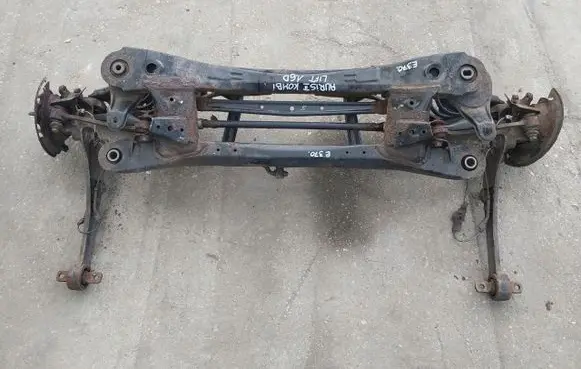 Toyota Auris E180 Rear axle beam 