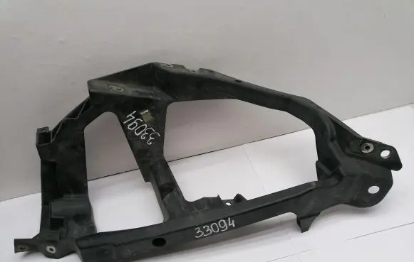 Mitsubishi Colt Headlight/headlamp mounting bracket MN105060