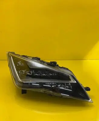Seat Leon (5F) Headlight/headlamp 5F1941008E