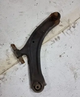 Nissan X-Trail T31 Front lower control arm/wishbone NOCODE