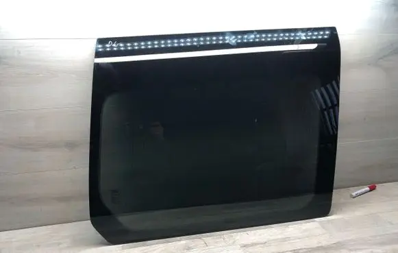 Land Rover Discovery 4 - LR4 Rear side window 43R001604 E000228