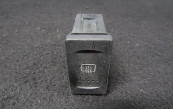 Volkswagen PASSAT B5 Windscreen/window heater switch 3b0959621c