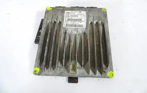 Renault Scenic II - Grand scenic II Engine control unit/module ECU 8200498188