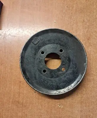 Mercedes-Benz E W124 Water pump pulley 6032050110