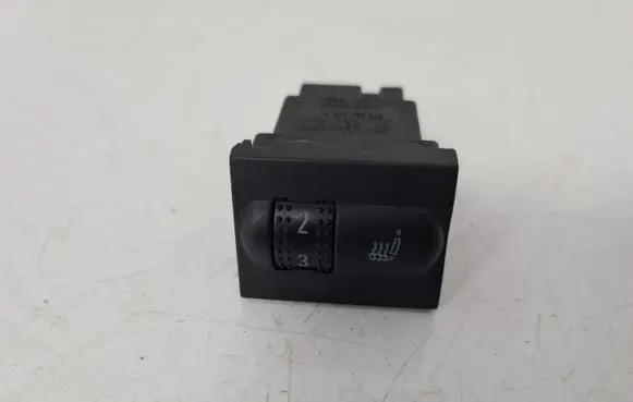 Skoda Fabia Mk1 (6Y) Seat heating switch 6Y0963563A