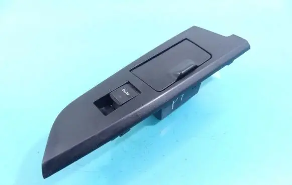 Toyota Land Cruiser (J200) Electric window control switch 74270-60020 IMPRK1101519