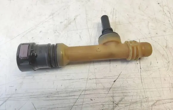 Volvo V60 Brake vacuum hose/pipe 31338581