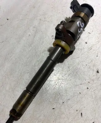 Ford Focus Fuel injector 0445110353