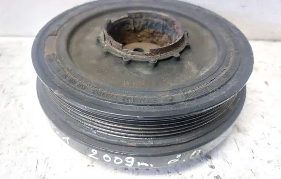 BMW X1 E84 Crankshaft pulley 779915305
