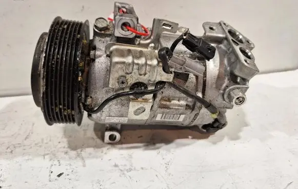 Renault Kadjar Air conditioning (A/C) compressor (pump) 926004CA3A