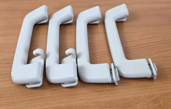 Ford Focus A set of handles for the ceiling 