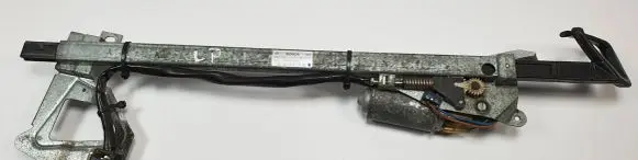Mercedes-Benz E W124 Seat belt adjustment rail 1248600582