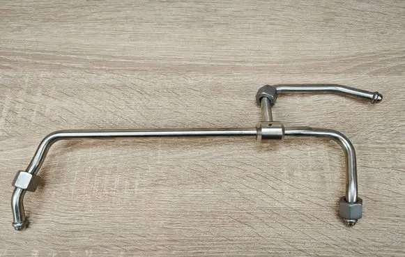 BMW 8 G16 Fuel line pipe 8665627