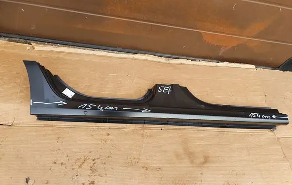 Skoda Octavia Mk4 Rear sill (body part) 5E7809602D