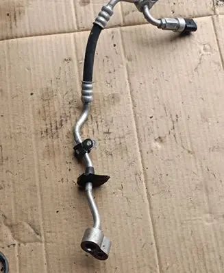 Audi Q7 4L Air conditioning (A/C) pipe/hose 7L6820741G
