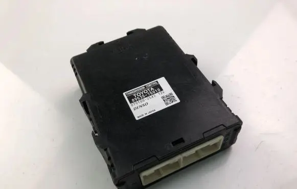 Toyota Prius (XW30) Other control units/modules 8953575010