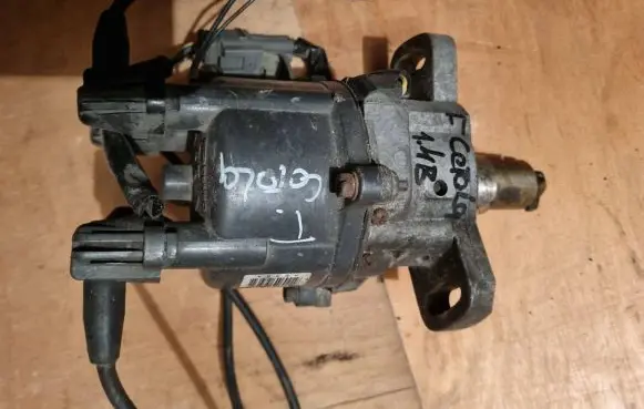 Toyota Corolla E90 Spark distributor 02194
