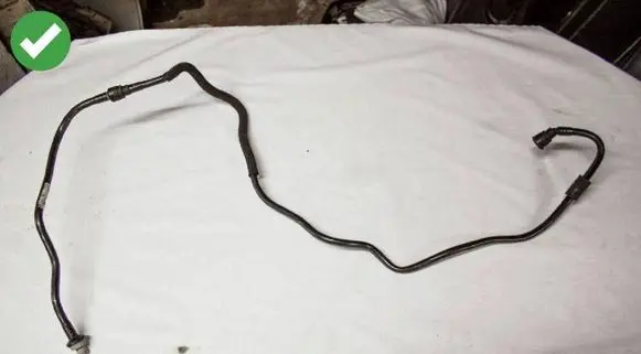 Mercedes-Benz R W251 Breather hose/pipe A2514301029