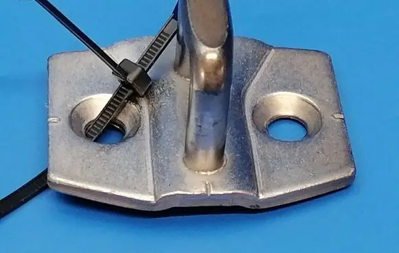 BMW X4 F26 Front door lock loop/hook striker 731254