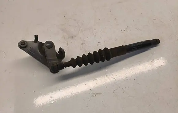 Dodge RAM Tailgate hinge 85574F 68328821AB 68328821AA
