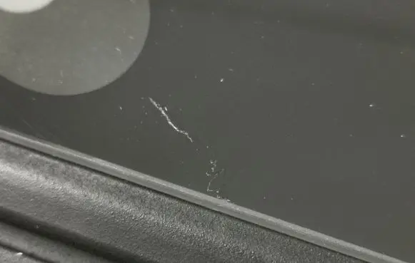 Tesla Model X (B) Pillar trim (exterior) 1083901-00-B 1092311-98-E