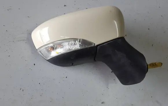 Renault Captur Manual wing mirror 