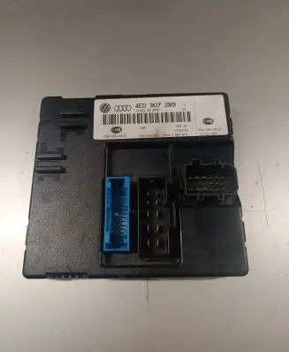 Audi A8 S8 D3 4E Comfort/convenience module 4E0907289 5DK00843206 4E0910289A