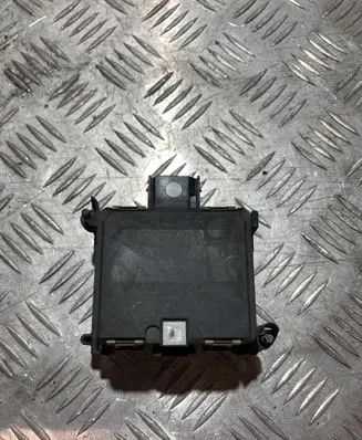 Suzuki Swift III Distronic sensor radar 33943-52R00