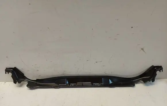 Audi A1 Wiper trim 82A805275