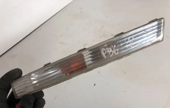 Front indicator light