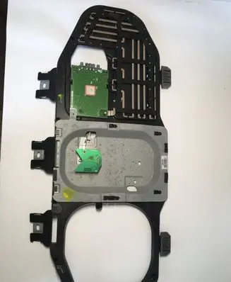 Mercedes-Benz ML W164 Aerial antenna amplifier A2518202275 28024813 28044931
