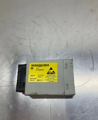 BMW 5 E60 E61 Center console control module 9183233 28137346 797574