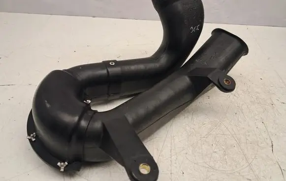 Mazda MX-5 NB Miata Air intake duct part BP5C13200 13200