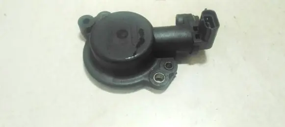 Volvo S60 Camshaft position sensor 8627354