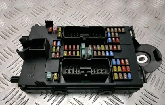 Volvo XC90 Fuse module 31346672