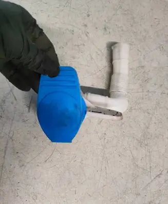 Volkswagen Caddy Window washer liquid tank fill tube