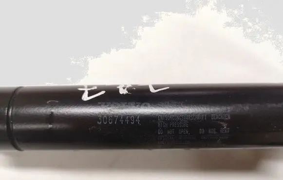Volvo V70 Tailgate/trunk strut/damper 30674494