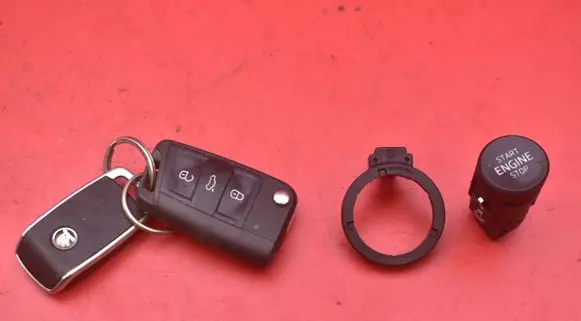 Skoda Octavia Mk3 (5E) Ignition lock 6V0905217