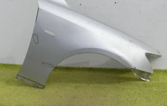 Lexus IS 220D-250-350 Fender 