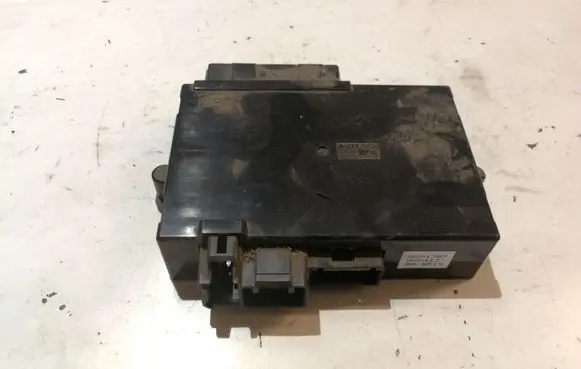 Volvo V70 Seat control module 8691707