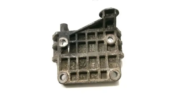 Audi A6 S6 C6 4F Generator/alternator bracket 059903143K
